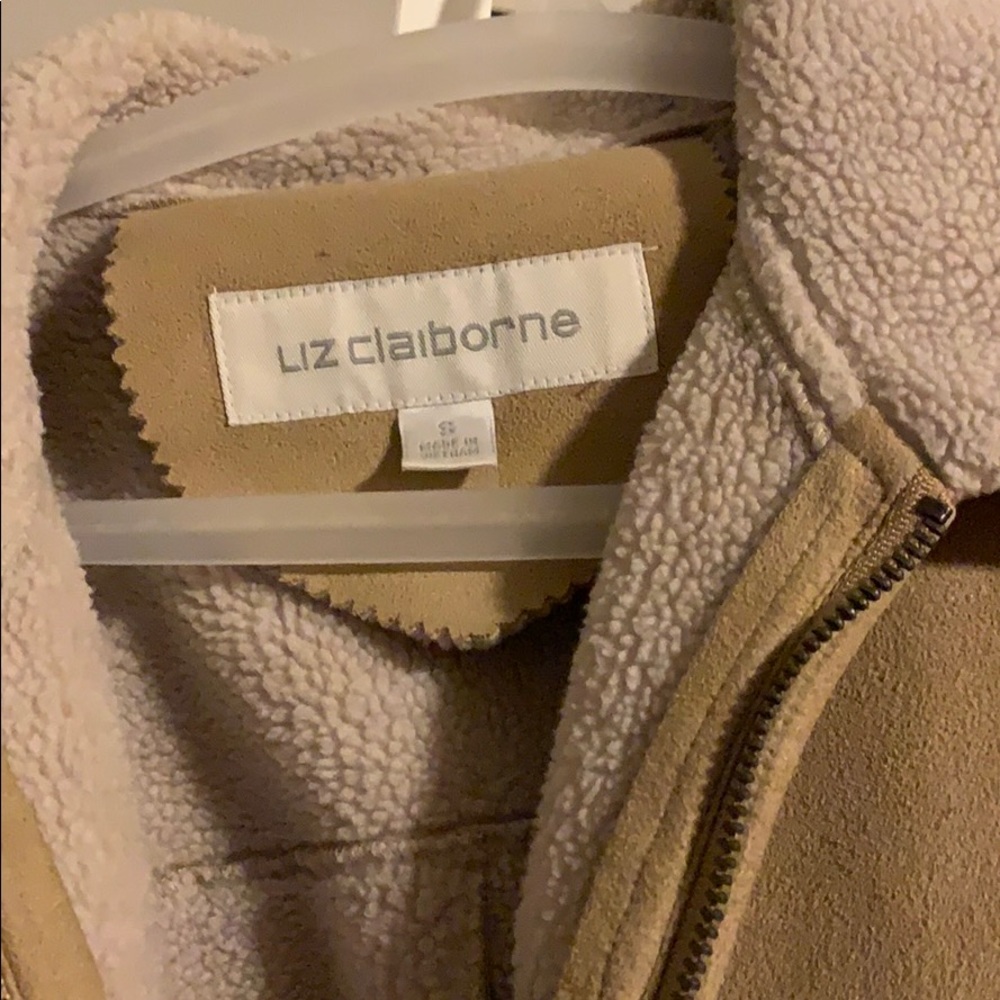 Jacket - Picture 2 of 6